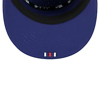 Casquette snapback 9FIFTY à panneau fendu New Era bleu marine NFL 2025 Sideline Quill Tech pour homme