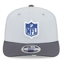 Casquette ajustable New Era 9SEVENTY grise/graphite pour homme, édition 2025 du camp d'entraînement NFL