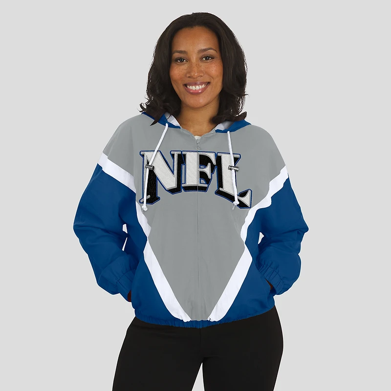 Sweat-shirt coupe-vent à capuche entièrement zippé et froissé rétro WEAR by Erin Andrews Silver/Blue Shield Merchandise