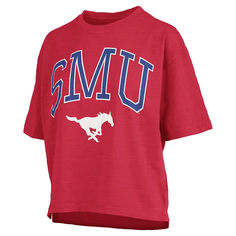 T-shirt oversize rouge Pressbox SMU Mustangs pour femmes, logo Nelson Arch Over, en flammèche