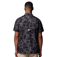 Men's Columbia Black South Carolina Gamecocks Super Slack Tide Omni-Wick Button-Up Shirt