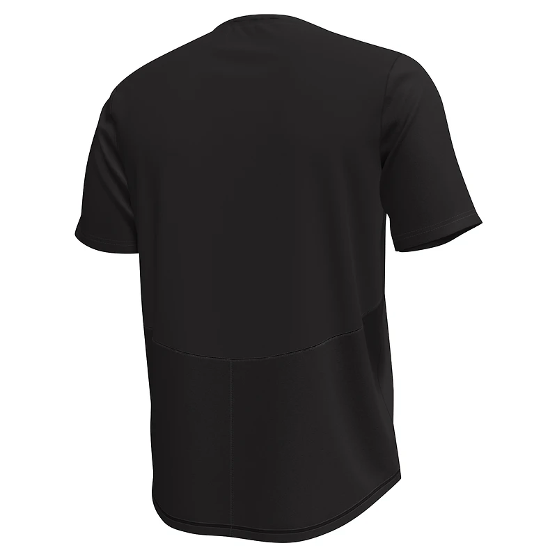 Men's Under Armour Black South Carolina Gamecocks Sideline Knockout T-Shirt