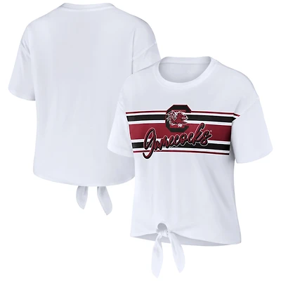 WEAR by Erin Andrews - T-shirt court rayé avec nœud sur le devant des Gamecocks de Caroline du Sud, blanc