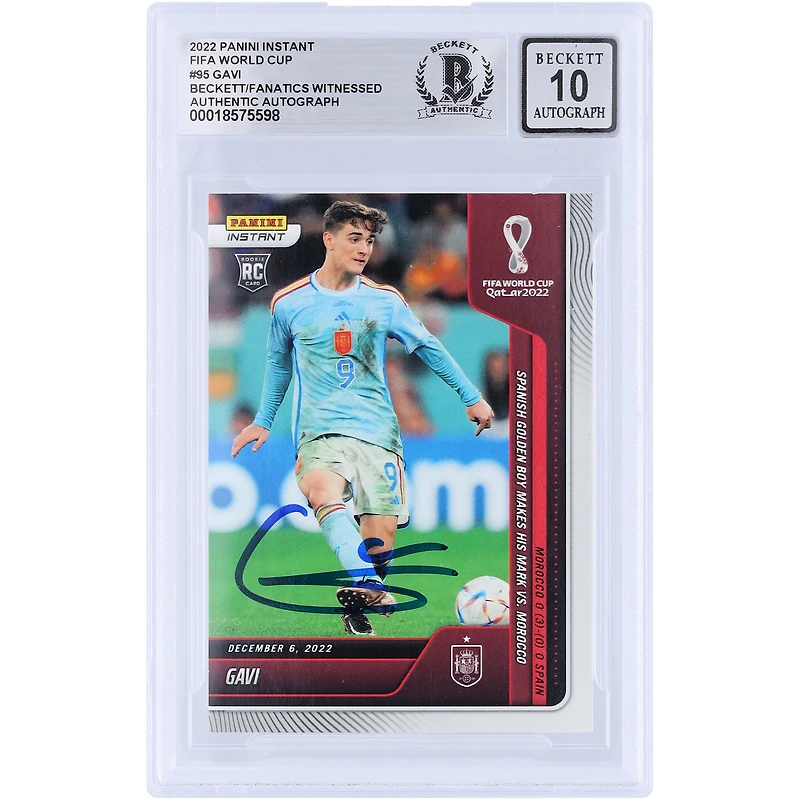 Carte de recrue Auto 10 authentique signée Gavi de l'équipe nationale espagnole Panini Instant FIFA 2022. Le Golden Boy espagnol fait sa marque contre le Maroc #95 #/1378. Les fanatiques de Beckett ont été témoins de la carte de recrue Auto 10 authentifiée.