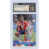 Lamine Yamal, Équipe nationale d'Espagne 2024 Topps, est désormais le plus jeune joueur de l'UEFA Euro à remporter la finale #66 CGC Carte 10 authentifiée et vierge