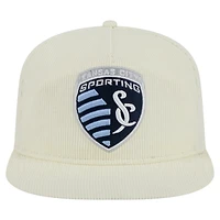 Casquette de golf Snapback pour homme New Era Sporting Kansas City 2025 Kickoff Crème