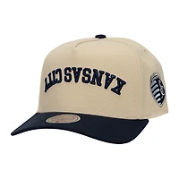Casquette snapback Mitchell & Ness Sporting Kansas City Upside Down Pro Pinch pour homme, crème/bleu marine