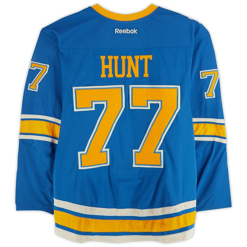 Brad Hunt St. Louis Blues Player-Issued #77 Blue Reebok Jersey vs. Chicago Blackhawks on January 2, 2017 - NHL Winter Classic