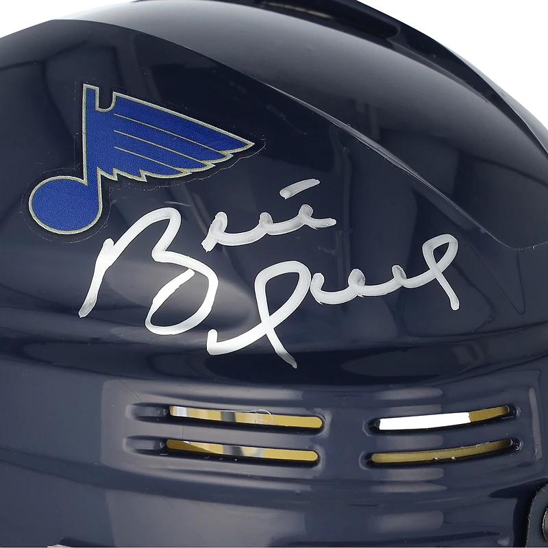 Mini casque bleu marine autographié par Brett Hull des Blues de St. Louis