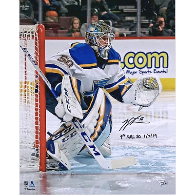 Jordan Binnington St. Louis Blues Photographie autographiée 16" x 20" avec inscription "1st NHL SO 1/7/19"
