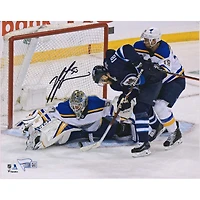 Jordan Binnington St. Louis Blues dédicacé 8" x 10" 2019 Coupe Stanley Playoffs Game 1 Game-Preserving Save vs. Winnipeg Photographie