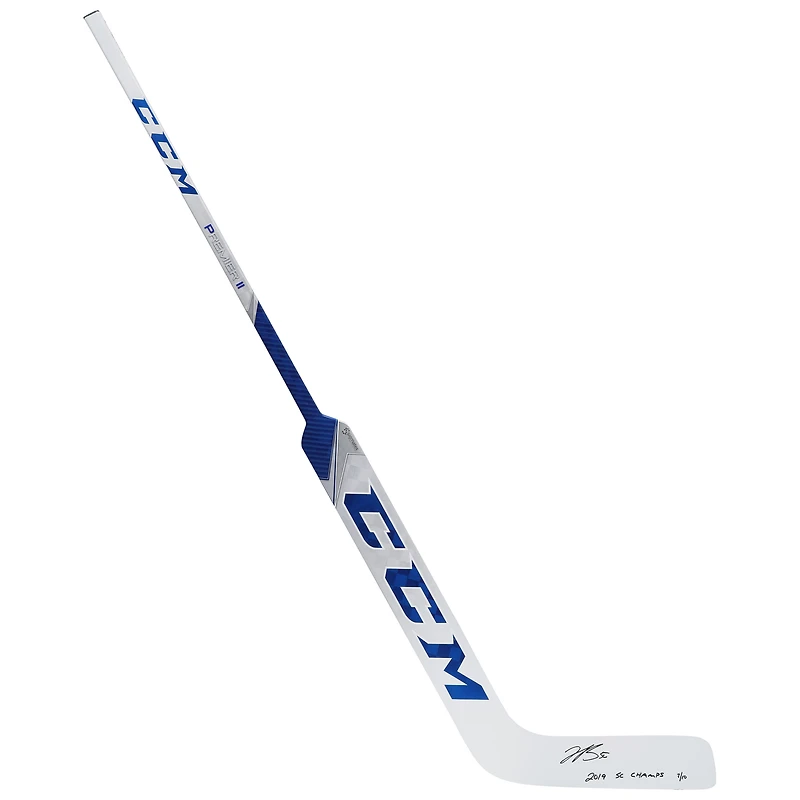 Bâton de hockey CCM Game Model autographié par Jordan Binnington des Blues de St. Louis avec inscription « 2019 SC Champs » - Édition limitée à 10 exemplaires