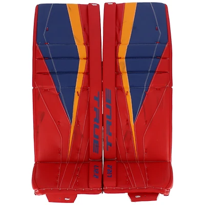 Jambières de gardien de but rouges autographiées par Jordan Binnington des Blues de St. Louis lors de la saison 2021 de la LNH
