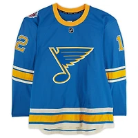 Maillot bleu Reebok n° 12 porté par Jori Lehtera (Blues de St. Louis) lors de l'entraînement contre les Blackhawks de Chicago le 2 janvier 2017 - Classique hivernale de la LNH - Porté pendant l'échauffement