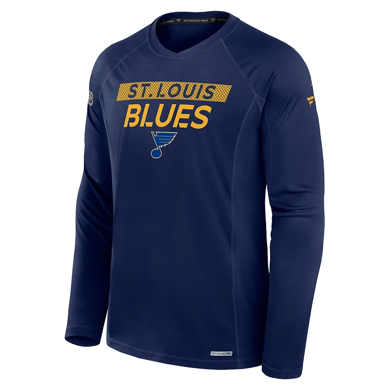 T-shirt à manches longues Fanatics bleu marine pour homme St. Louis Blues Authentic Pro Rink Tech