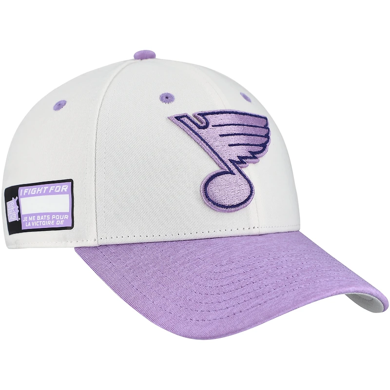 Casquette ajustable pour homme Fanatics St. Louis Blues Authentic Pro Hockey Fights Cancer blanche/lavande