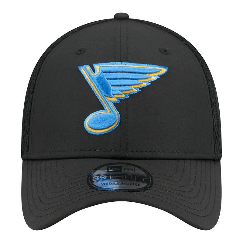 Casquette New Era Flex noire pour homme, logo des Blues de Saint-Louis, modèle 39THIRTY.
