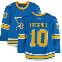 Maillot bleu Reebok n° 10 porté par Scottie Upshall (Blues de St. Louis) lors de l'entraînement contre les Blackhawks de Chicago le 2 janvier 2017 - Classique hivernale de la LNH - Porté pendant l'échauffement