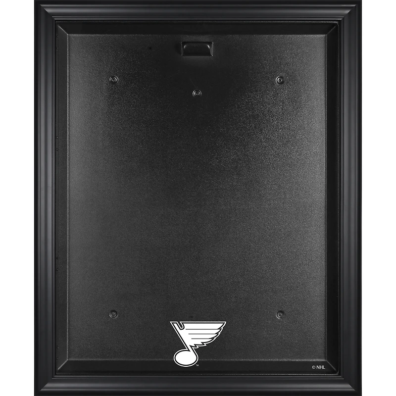 Vitrine de présentation du maillot avec logo encadré noir des Blues de St. Louis