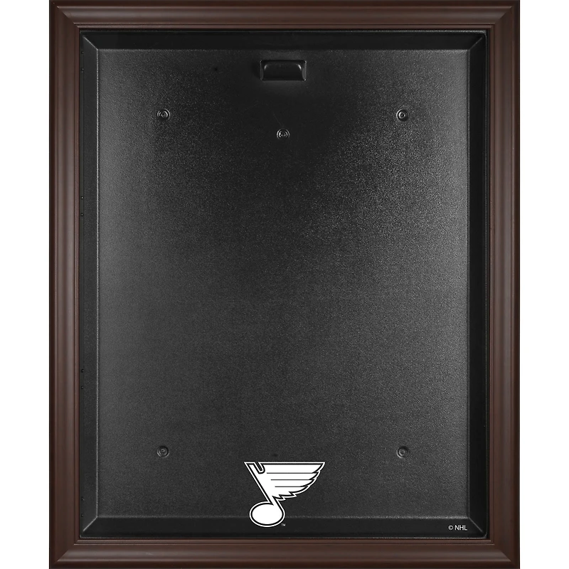 Vitrine de présentation du maillot avec logo encadré marron des Blues de St. Louis