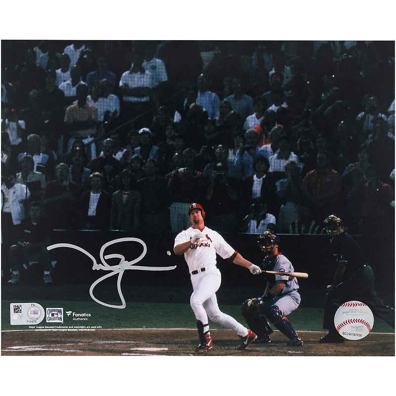 V106832 SLCard Mark McGwire St. Louis Cardinals Autographié 8" x 10" 1998 Home Run #62 Photographie Mark McGwire AUT 08x10 PHOTO 46161 AUTPHO 08BBMC0034
