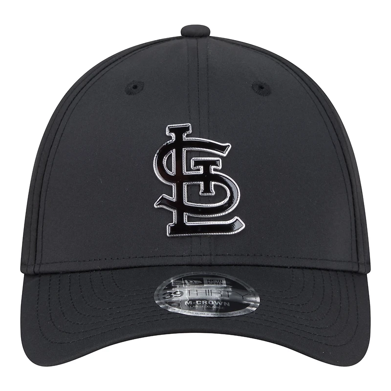 Casquette New Era noire pour homme, modèle St. Louis Cardinals, 39THIRTY M-Crown Flex, métallisée.