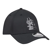 Casquette New Era noire pour homme, modèle St. Louis Cardinals, 39THIRTY M-Crown Flex, métallisée.
