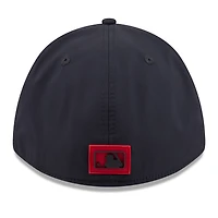 Men's New Era  Navy St. Louis Cardinals 2026 Clubhouse M-Crown 39THIRTY Flex Hat