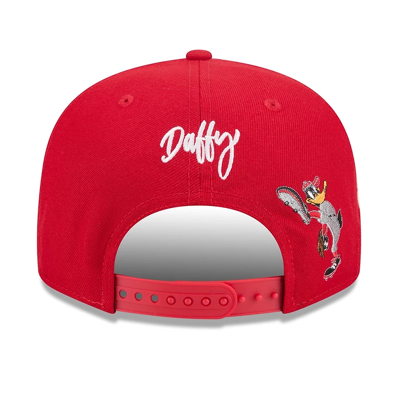 Men's New Era Red St. Louis Cardinals Looney Tunes Daffy Duck 9FIFTY Snapback Hat
