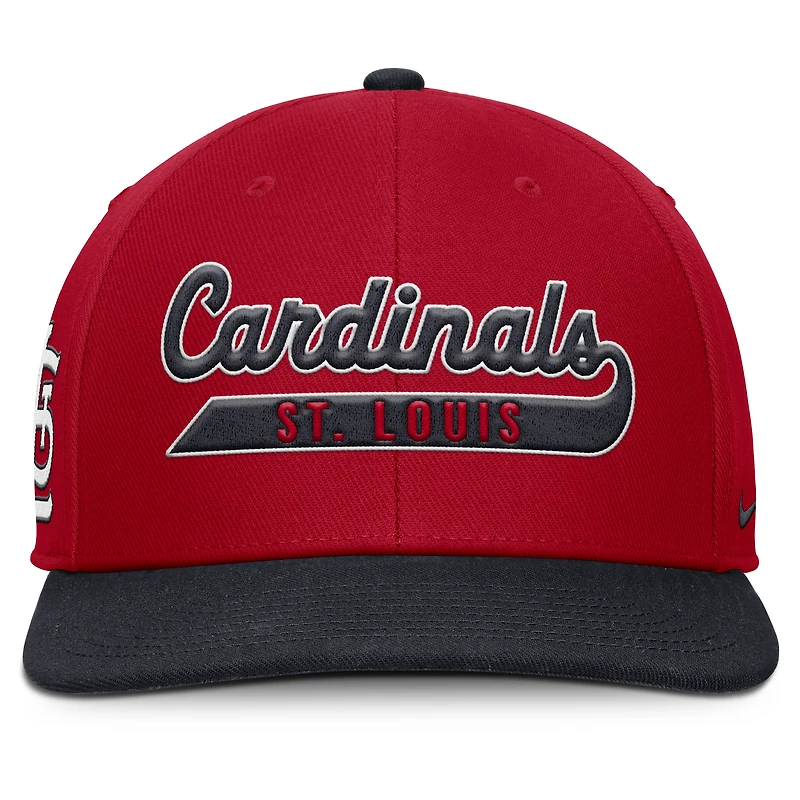 Casquette Snapback Nike Pro Performance rouge/bleu marine pour homme des Cardinals de St. Louis