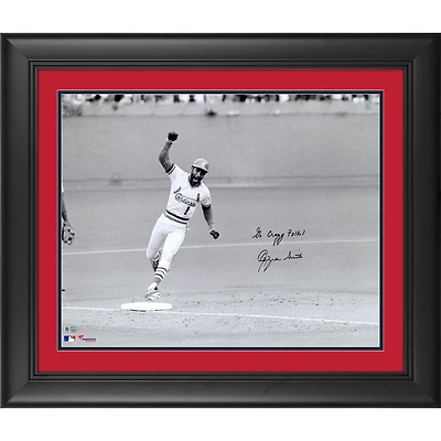 Photo encadrée et autographiée d'Ozzie Smith, des Cardinals de Saint-Louis, format 40 x 50 cm, commémorant son home run victorieux lors du match 5 de la série de championnat de la Ligue nationale de 1985, avec l'inscription « Allez les fous ! »