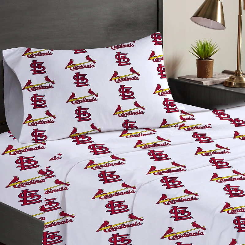 Pegasus St. Louis Cardinals Three-Piece Twin Sheet Set