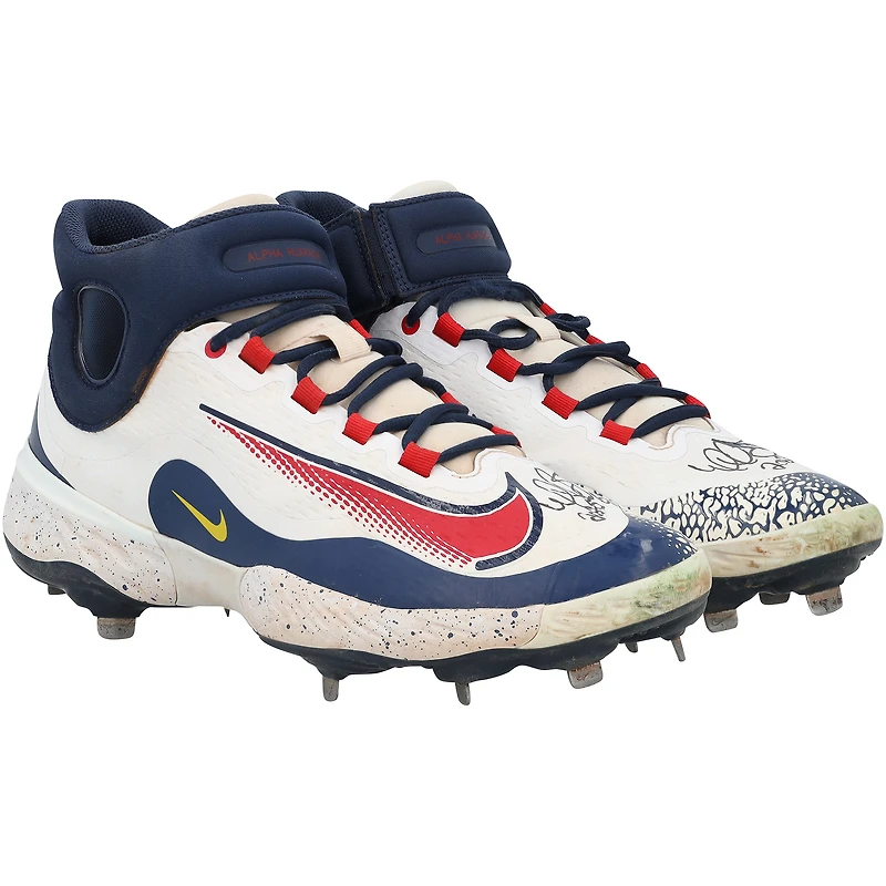 Crampons Nike blancs et bleu marine portés en match par Willson Contreras (St. Louis Cardinals) lors de la saison 2025 de la MLB, avec inscription « Portés en match » - NF70443551-52