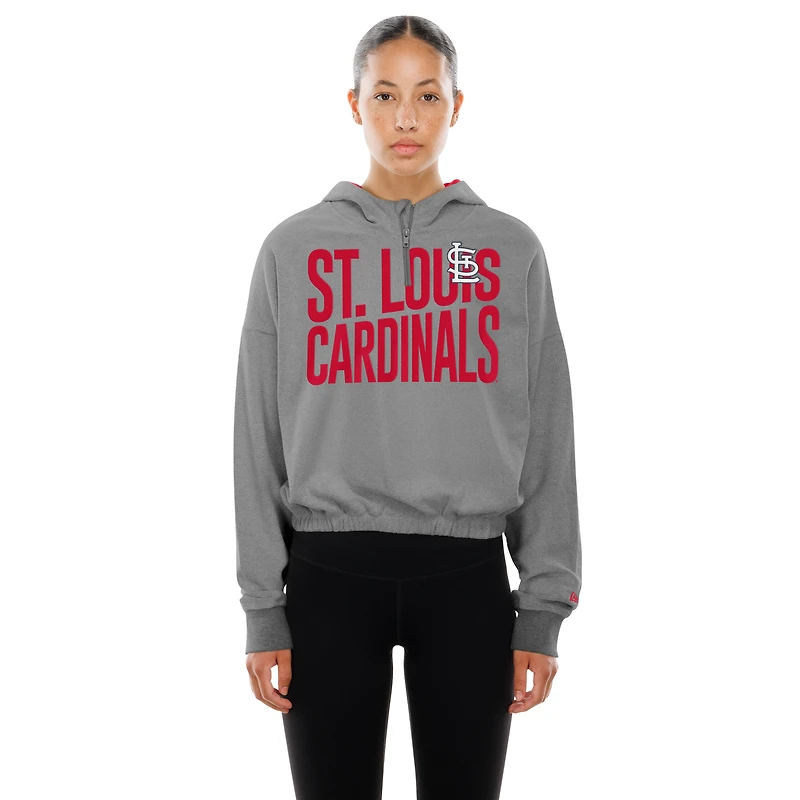 Sweat à capuche court bandes et fermeture éclair quart de tour New Era gris chiné pour femme des Cardinals St. Louis