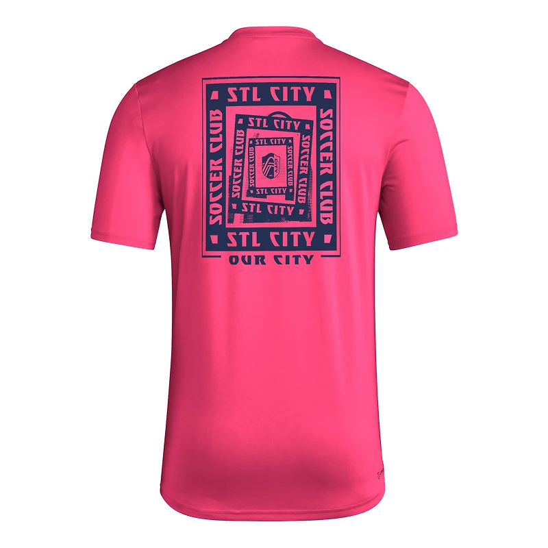 T-shirt cache-cœur adidas rouge St. Louis City SC pour homme