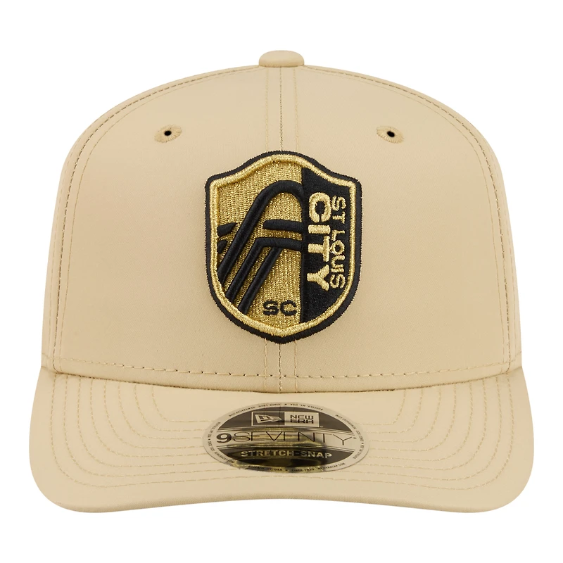 Casquette ajustable New Era St. Louis City SC couleur sable pour jeunes