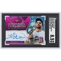 Carte autographiée de Kurt Warner (St. Louis Rams) 2018 Panini Spectra Neon Pink Prizm Super Bowl Champion Signatures #SB34 #1/10 authentifiée SGC 8.5