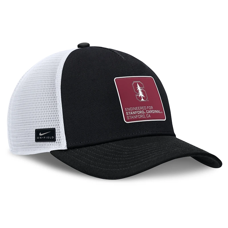Casquette ajustable Nike Stanford Cardinal 2025 On-Field Rise Engineered Trucker pour homme, noire/blanche