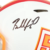 Casque Riddell Speed ​​Authentic autographié par Baker Mayfield, des Buccaneers de Tampa Bay, édition spéciale 50e saison rétro