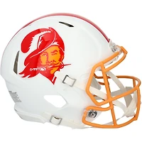 Casque Riddell Speed ​​Authentic autographié par Baker Mayfield, des Buccaneers de Tampa Bay, édition spéciale 50e saison rétro