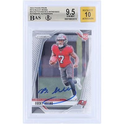 Carte de recrue autographiée de Bucky Irving (Tampa Bay Buccaneers) Panini Prizm 2024 n° 316, certifiée par Fanatics Witnessed (note : 9,5/10).