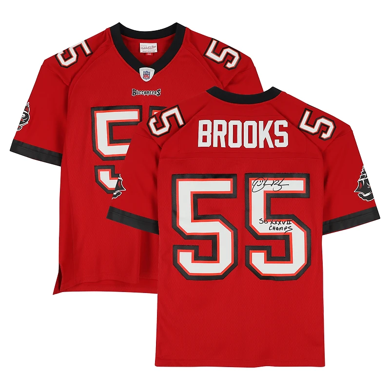 Maillot réplique rouge Mitchell & Ness 2002 autographié par Derrick Brooks des Buccaneers de Tampa Bay avec inscription « Champions du Super Bowl XXXVII »