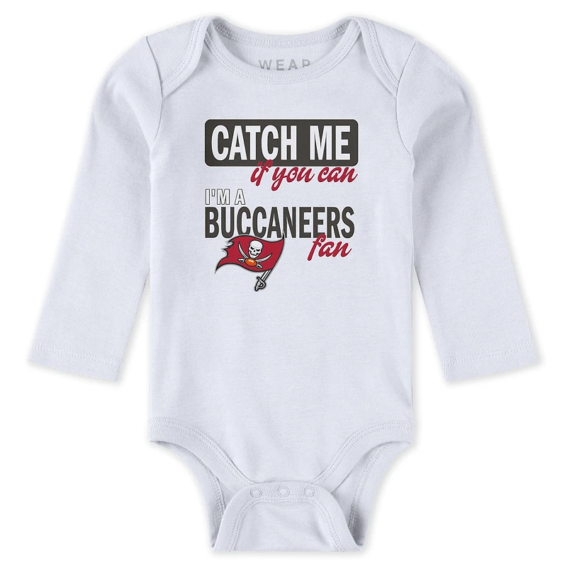Infant & Newborn WEAR by Erin Andrews Tampa Bay Buccaneers Three-Piece Turn Me Around Bodysuits Pant Set