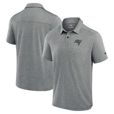 Polo technique noir Fanatics pour homme des Tampa Bay Buccaneers