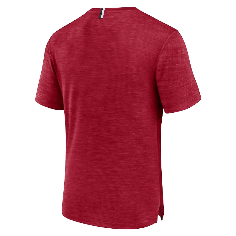 T-shirt rouge Fanatics Tampa Bay Buccaneers Defender Evo pour hommes