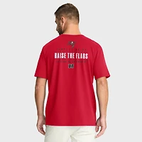 T-shirt rouge fanatique pour homme avec poche passe des Tampa Bay Buccaneers