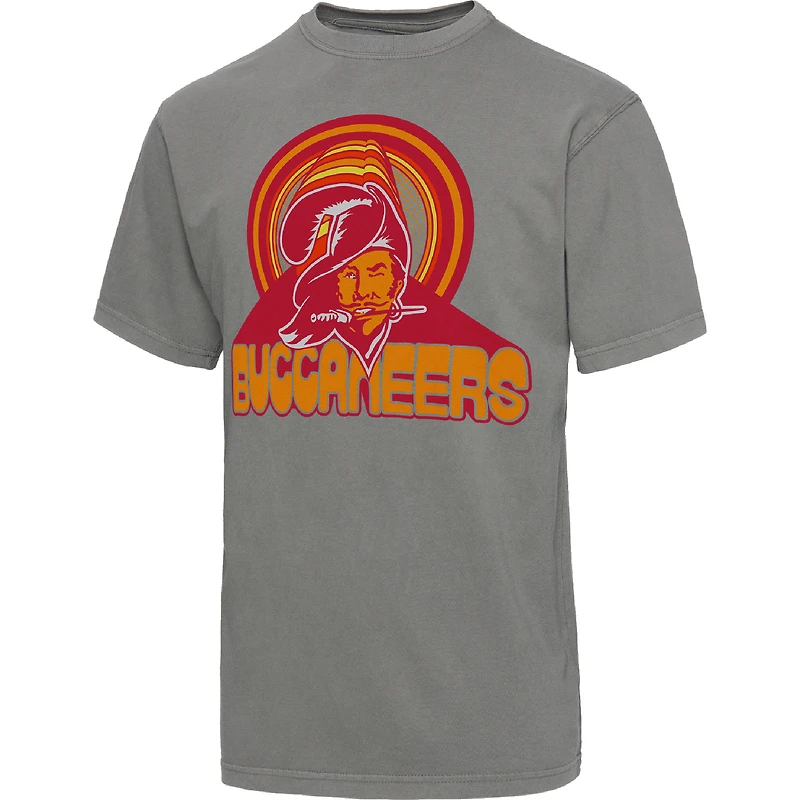 T-shirt Junk Food Graphite Tampa Bay Buccaneers Wonderland Infinity Vibe pour hommes