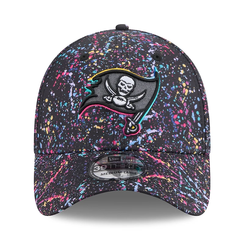 Casquette New Era noire 39THIRTY Flex des Buccaneers de Tampa Bay 2025 NFL Crucial Catch pour homme