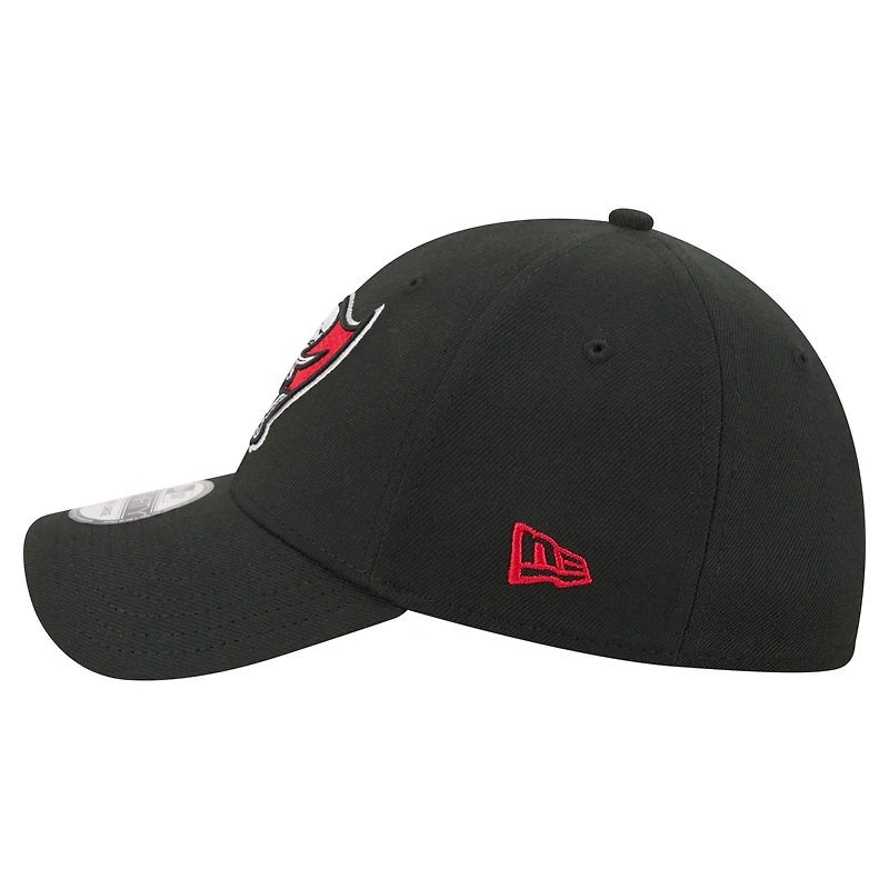 Casquette New Era noire pour homme Tampa Bay Buccaneers Core Team 39THIRTY Flex