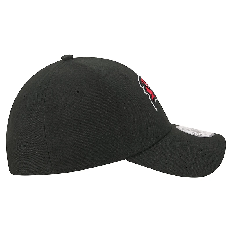Men's New Era Black Tampa Bay Buccaneers Core Team 39THIRTY Flex Hat
